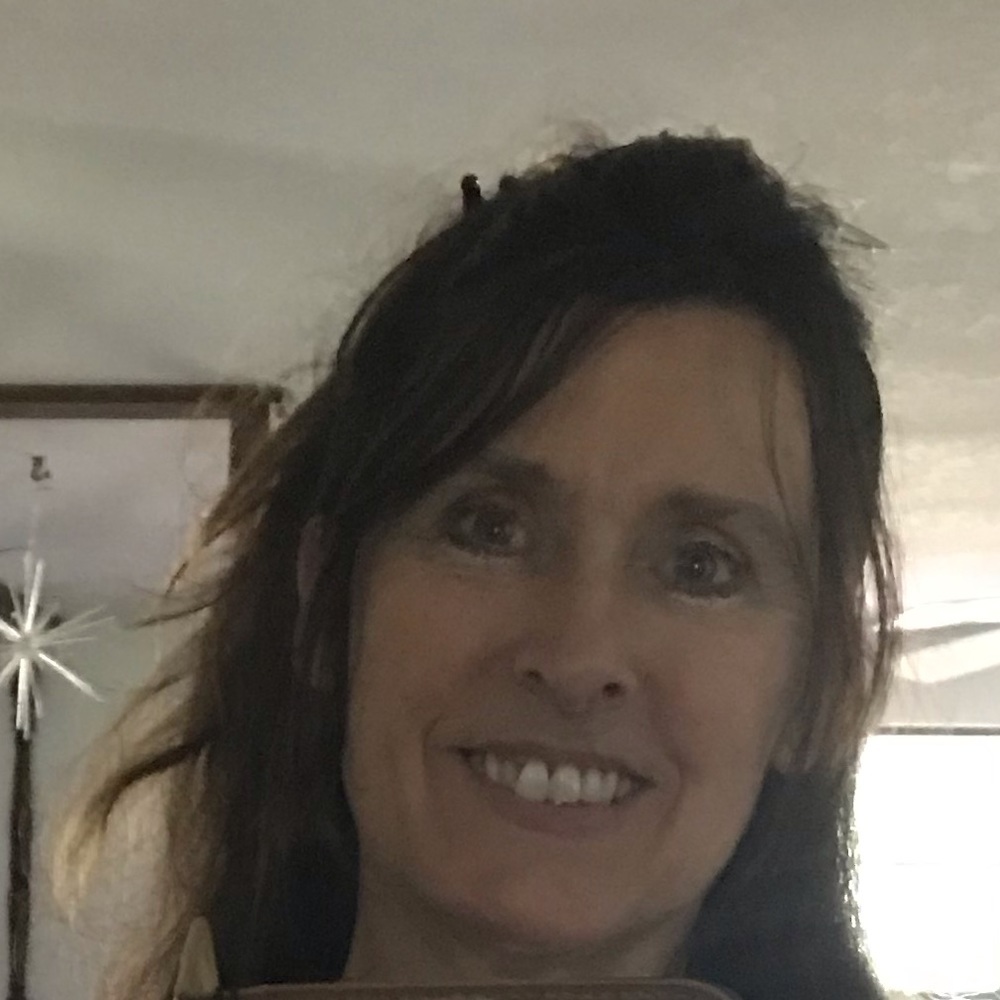 Meet your Posher, Debbie